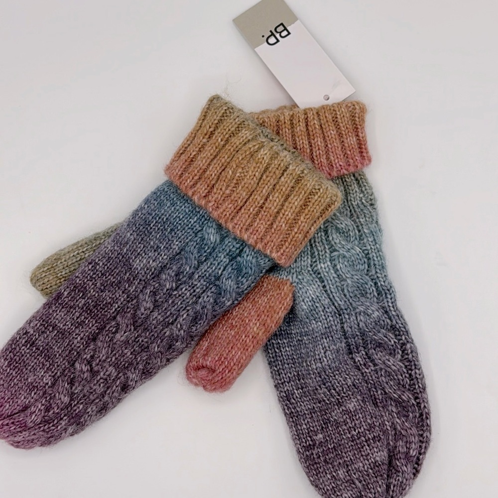 New Women’s or Big Kid rainbow gradient Mittens One Size from Nordstrom